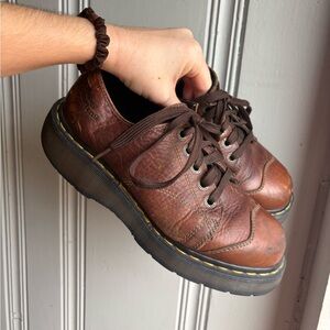 Women’s Size 7UK 9 USA Vintage Dr. Martens Brown Leather Shoes